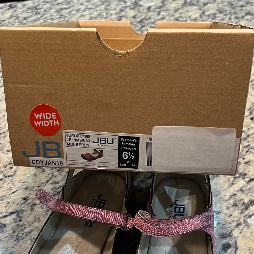 JBU Mauve Mary Jane Flats - Picture 3 of 10
